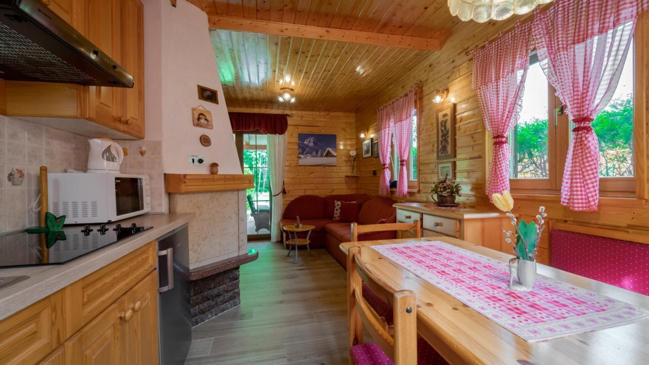 צרני לוג Chalet House Olga מראה חיצוני תמונה